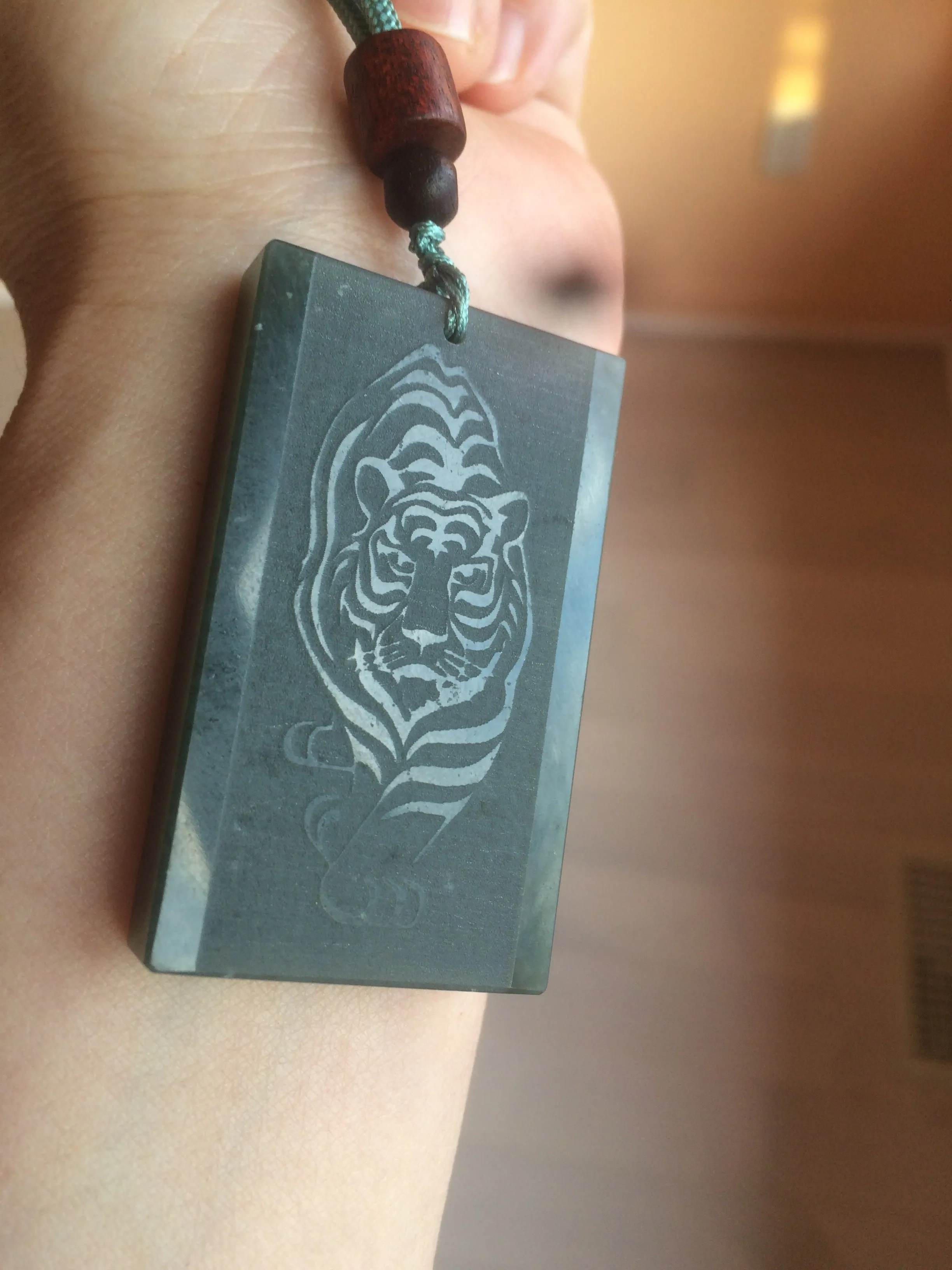 100% natural dark green/black nephrite Hetian jade (青玉) tiger safe and sound pendant J120