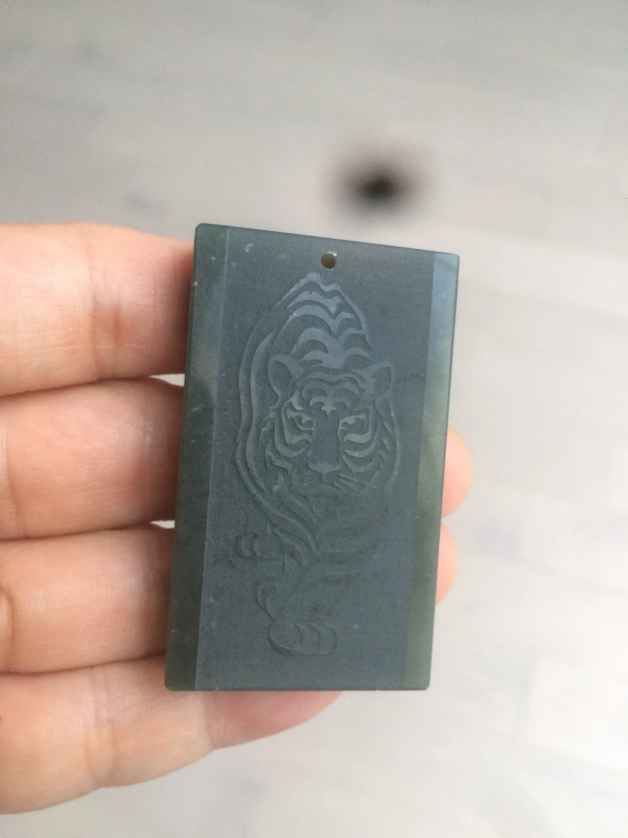 100% natural dark green/black nephrite Hetian jade (青玉) tiger safe and sound pendant J120