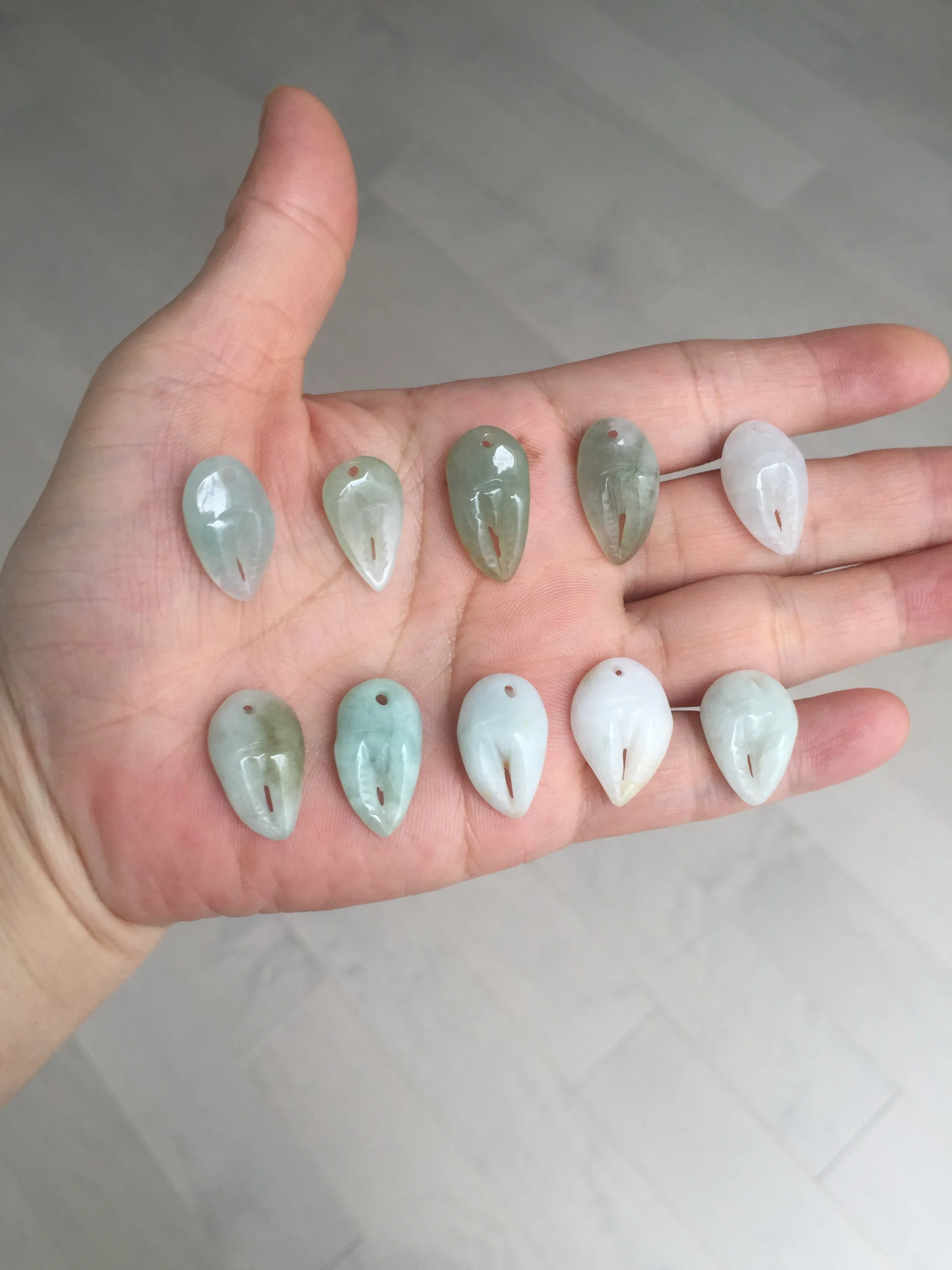 100% Natural type A green/white/gray small crab claws jadeite Jade pendant necklace group BP116