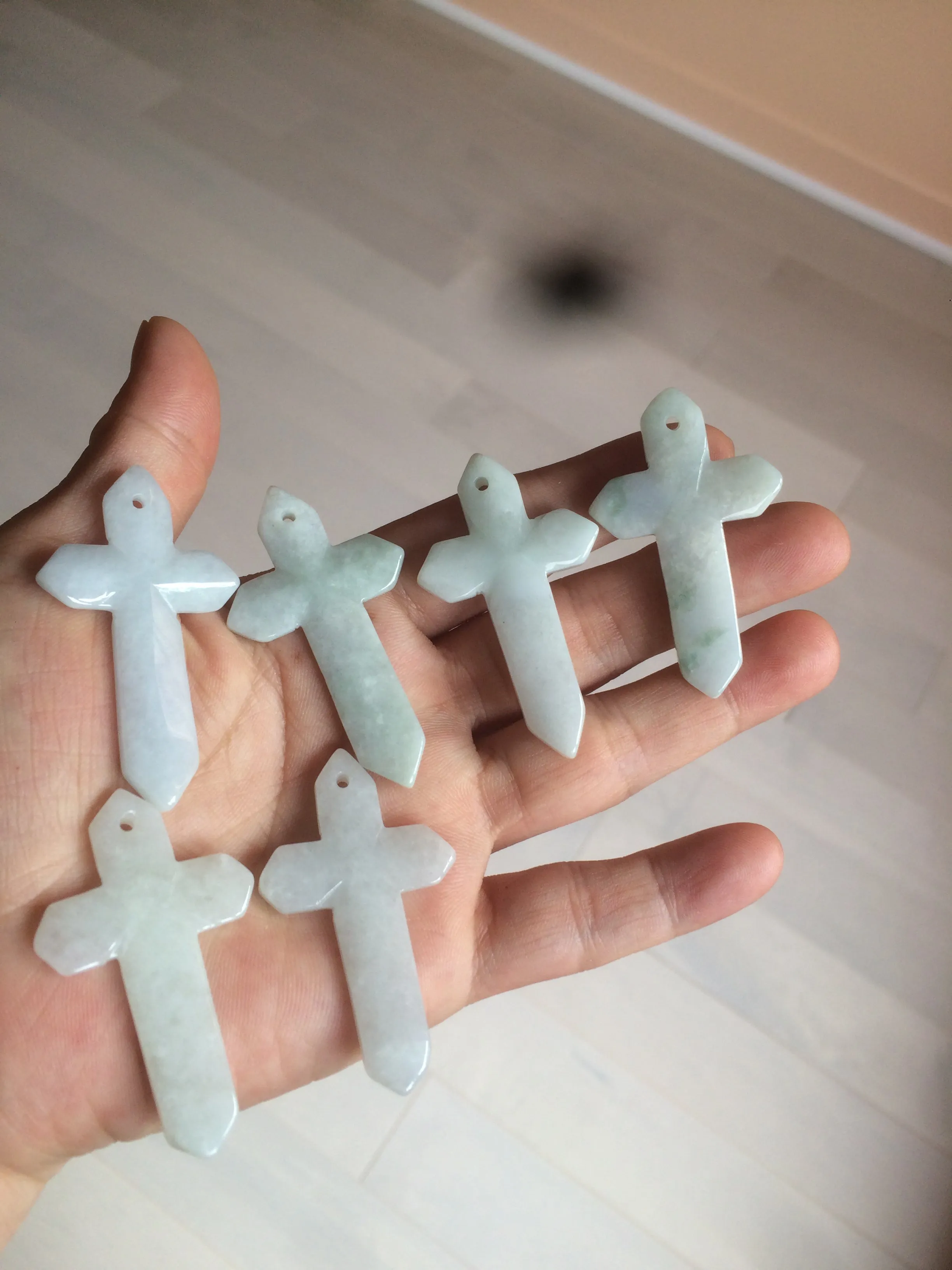 100% Natural type A light green/white/gray jadeite Jade Hand-held cross or cross pendant AY55