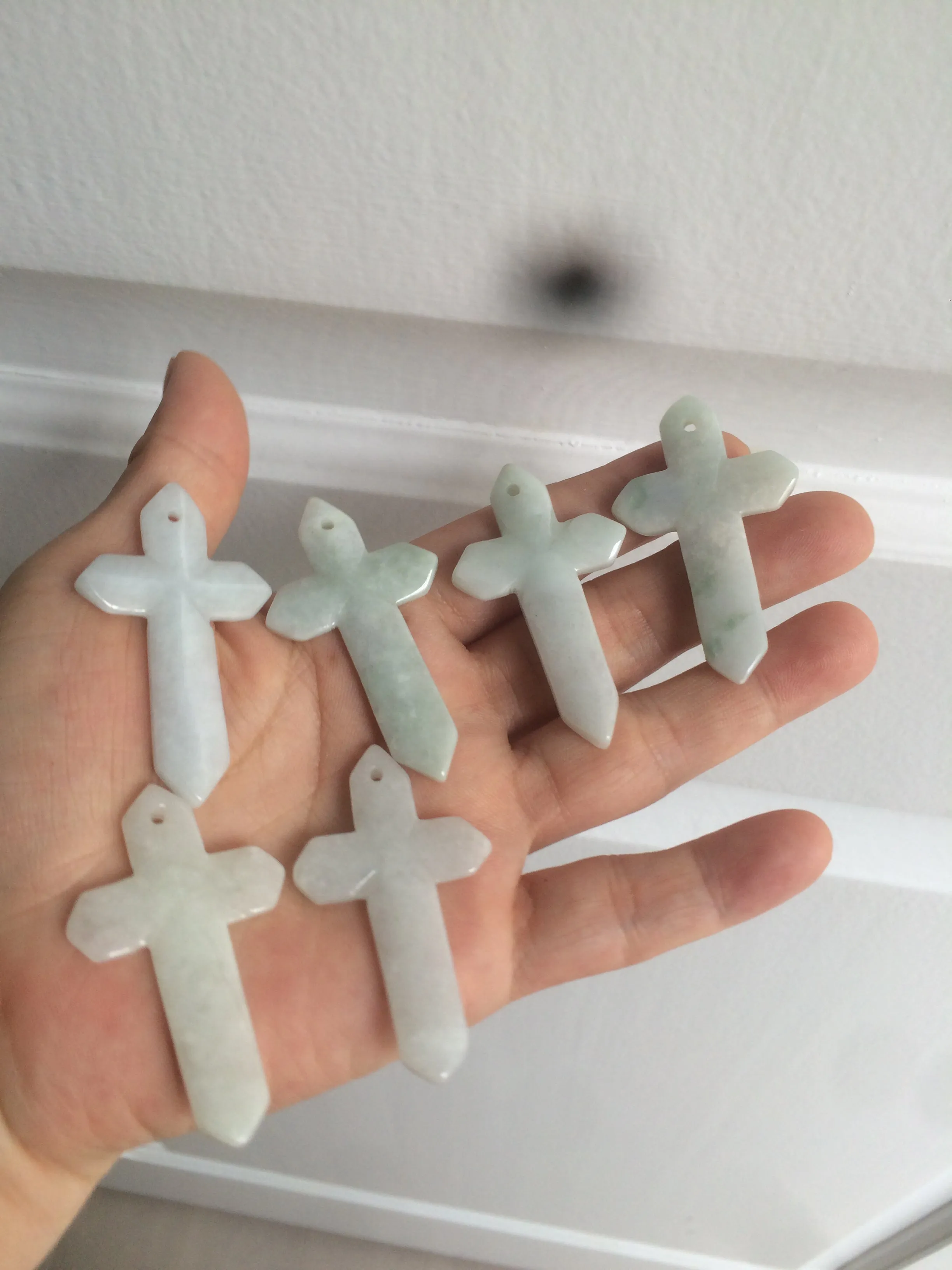 100% Natural type A light green/white/gray jadeite Jade Hand-held cross or cross pendant AY55