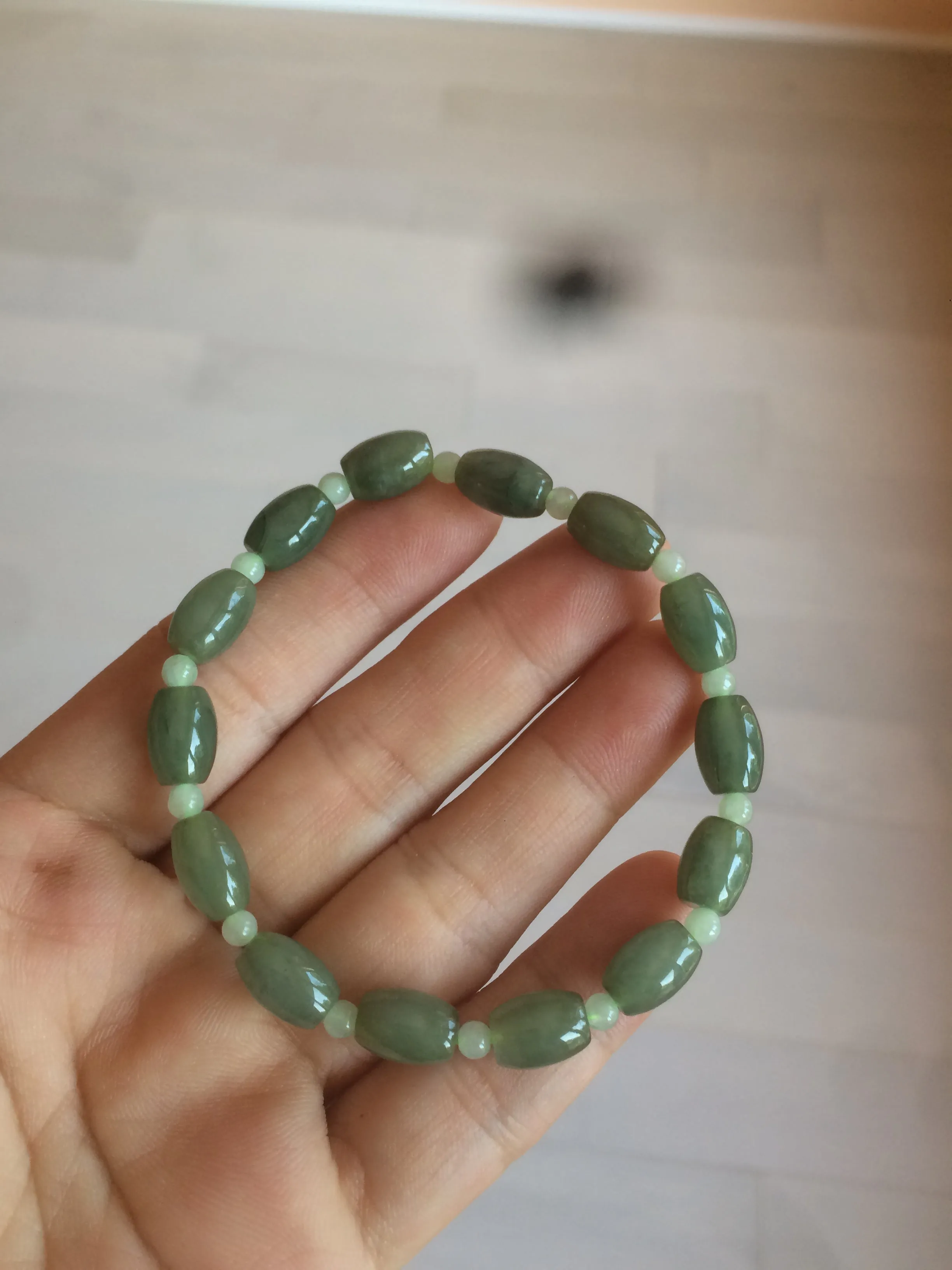 100% natural  type A oily dark green olive  round jadeite jade bead  bracelet AT91