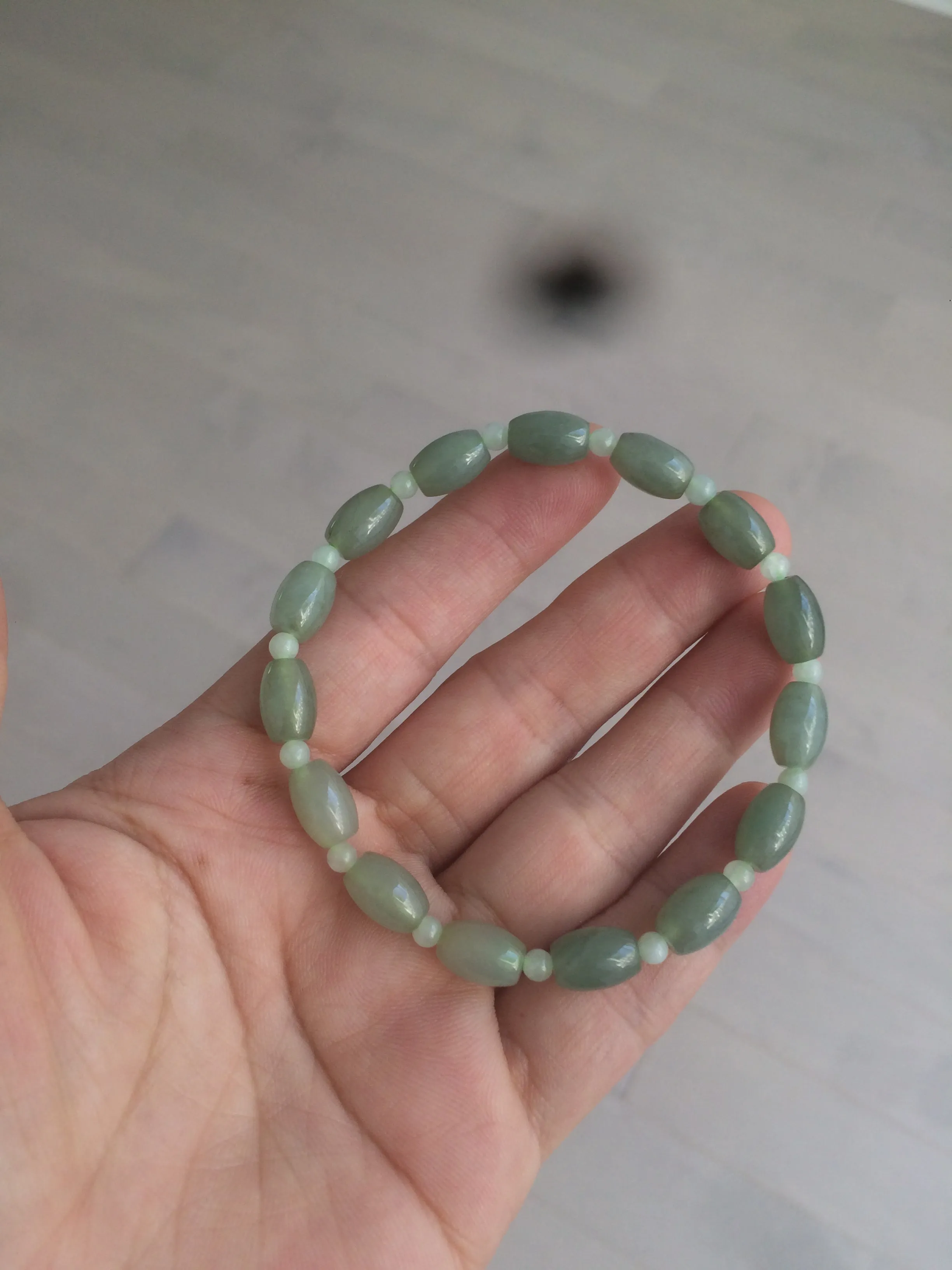 100% natural  type A oily dark green olive  round jadeite jade bead  bracelet AT91