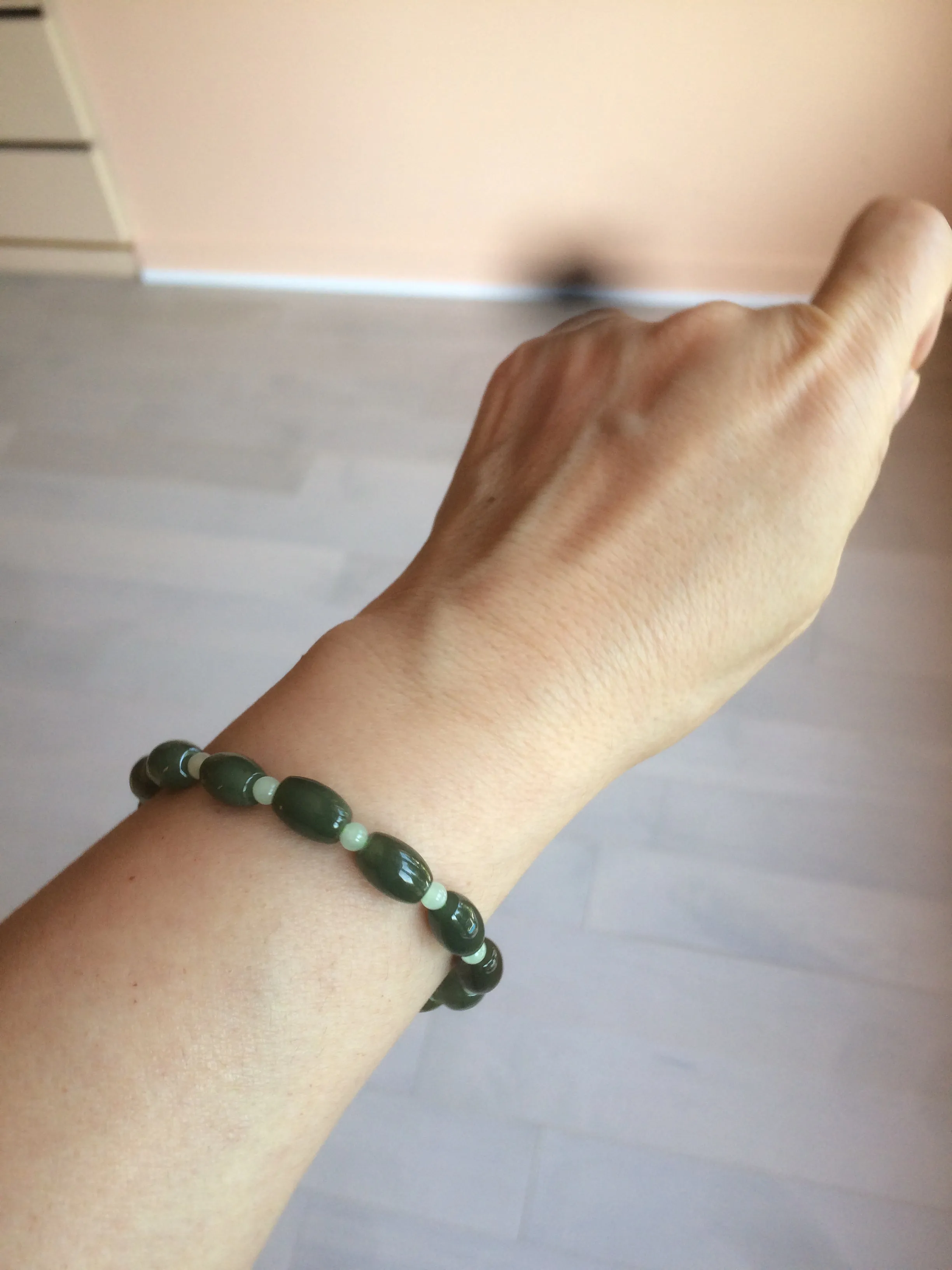 100% natural  type A oily dark green olive  round jadeite jade bead  bracelet AT91