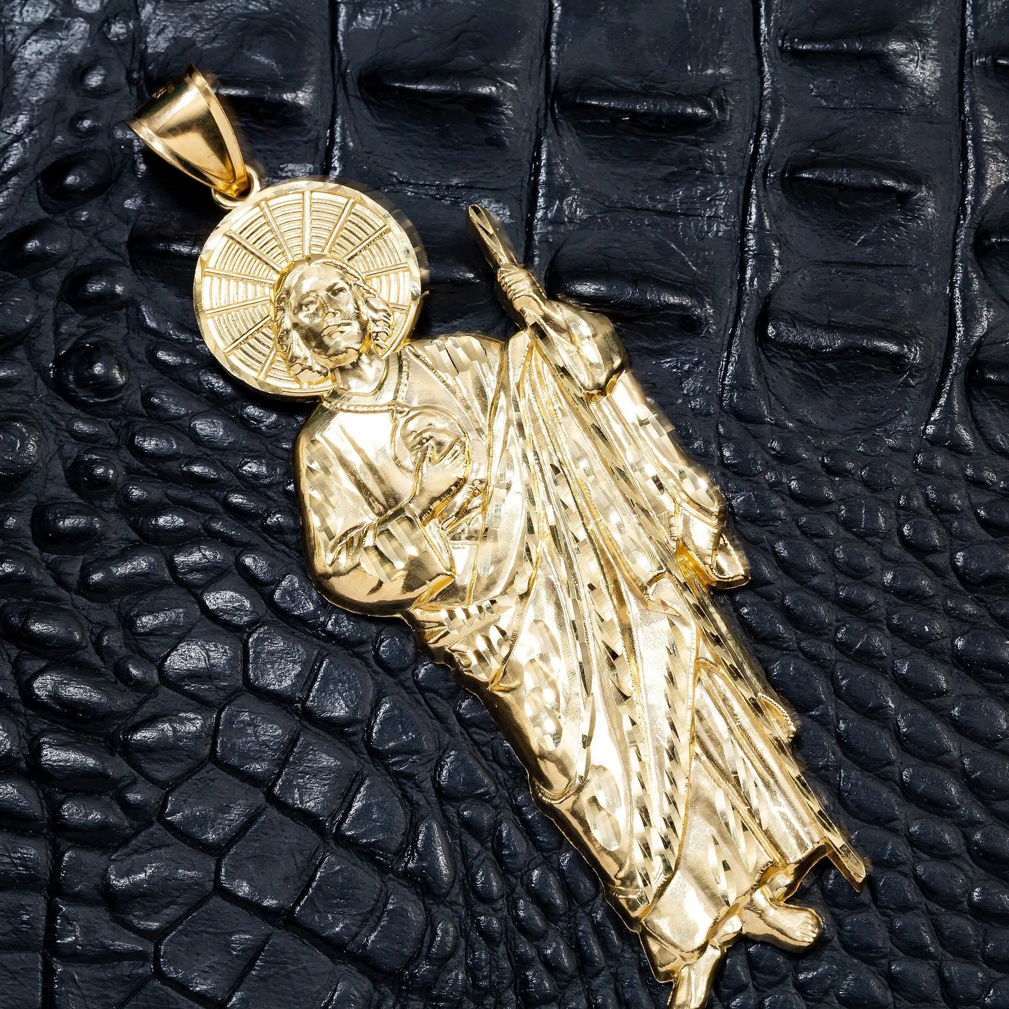 10K GOLD JESUS WITH HALO PENDANT 4"