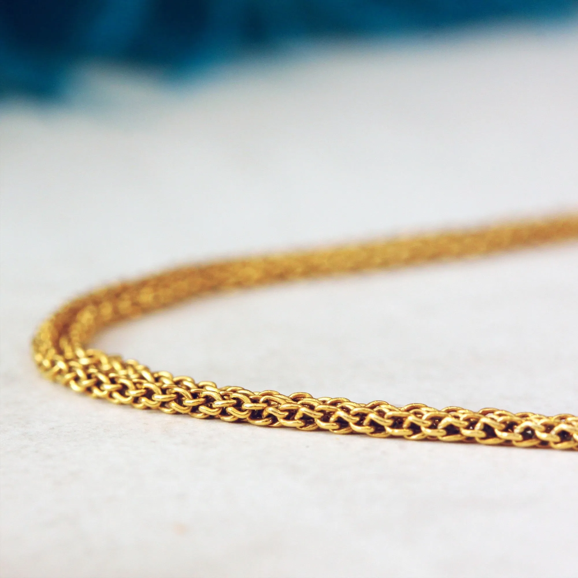 A Fine Quality Antique 18ct Gold Chain