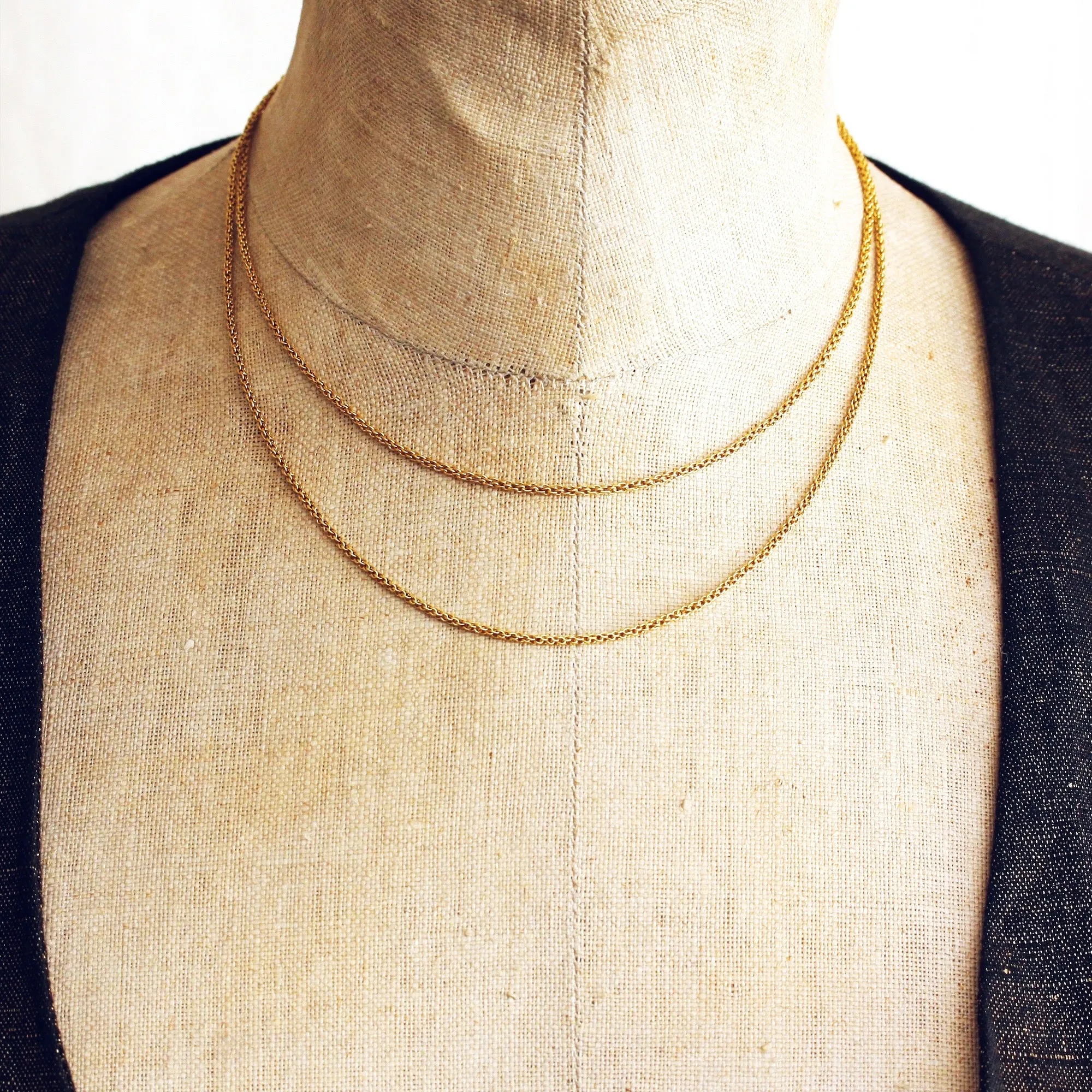 A Fine Quality Antique 18ct Gold Chain