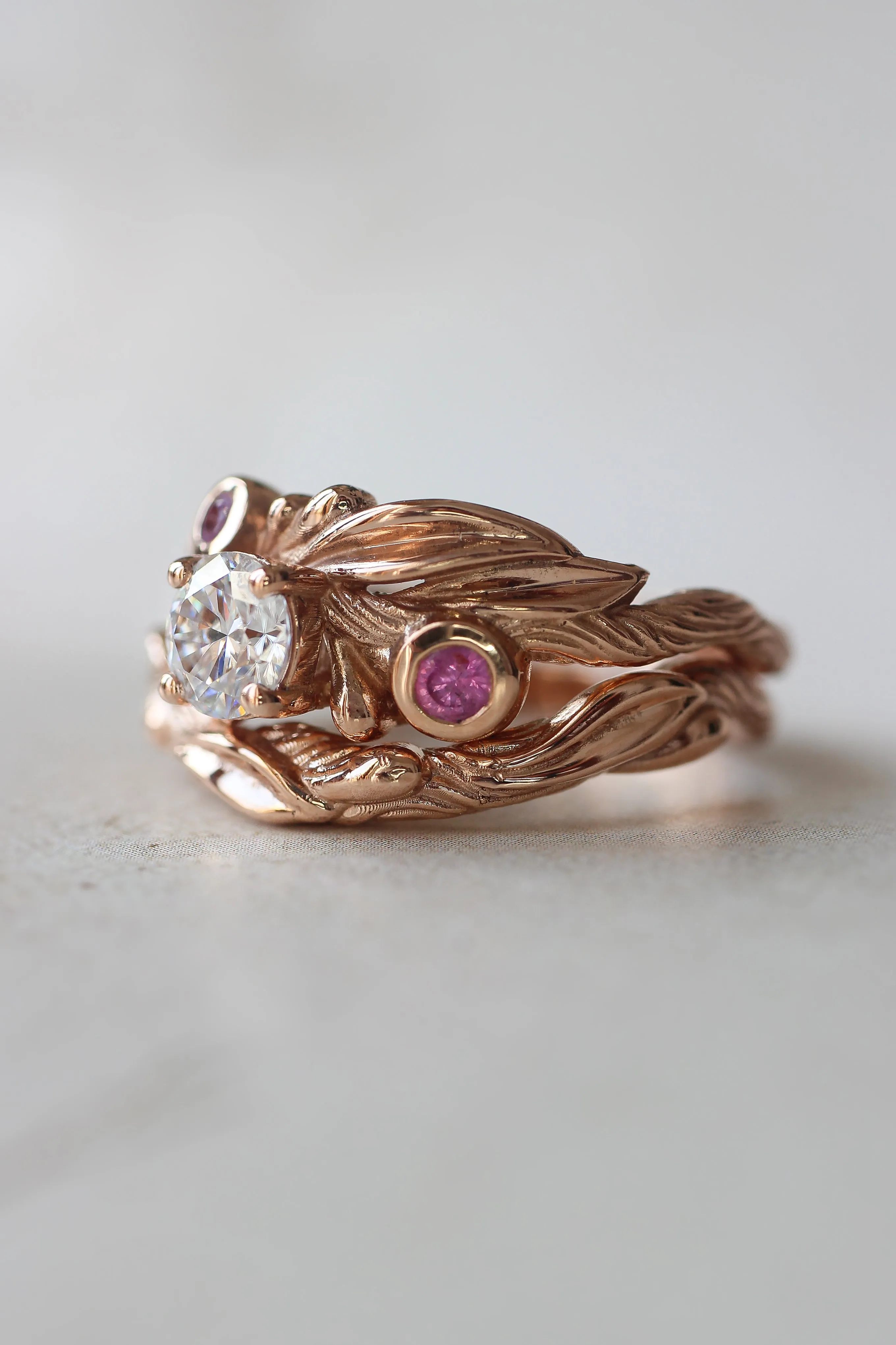 Bridal ring set with lab grown diamond and pink sapphires / Olivia