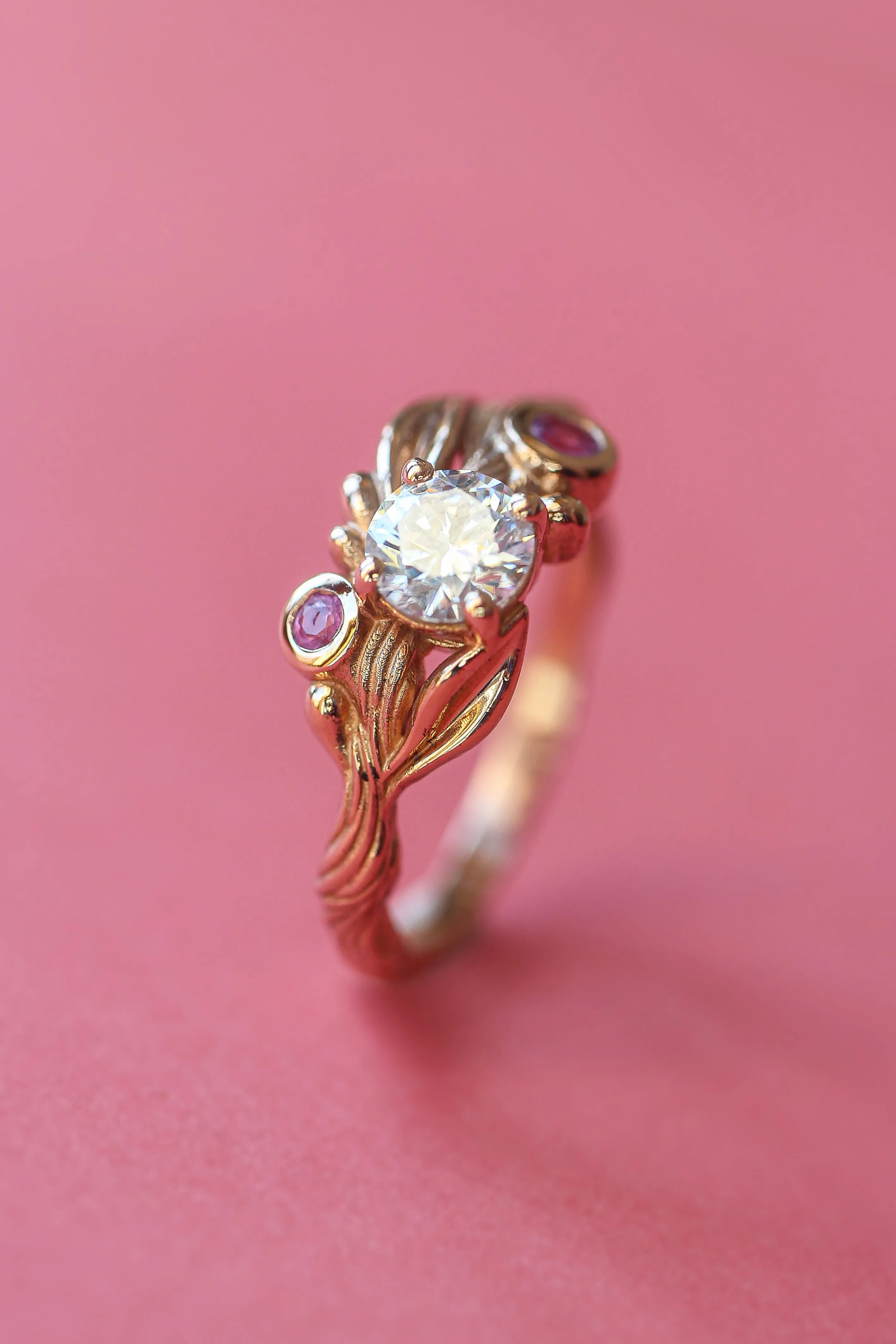 Bridal ring set with lab grown diamond and pink sapphires / Olivia