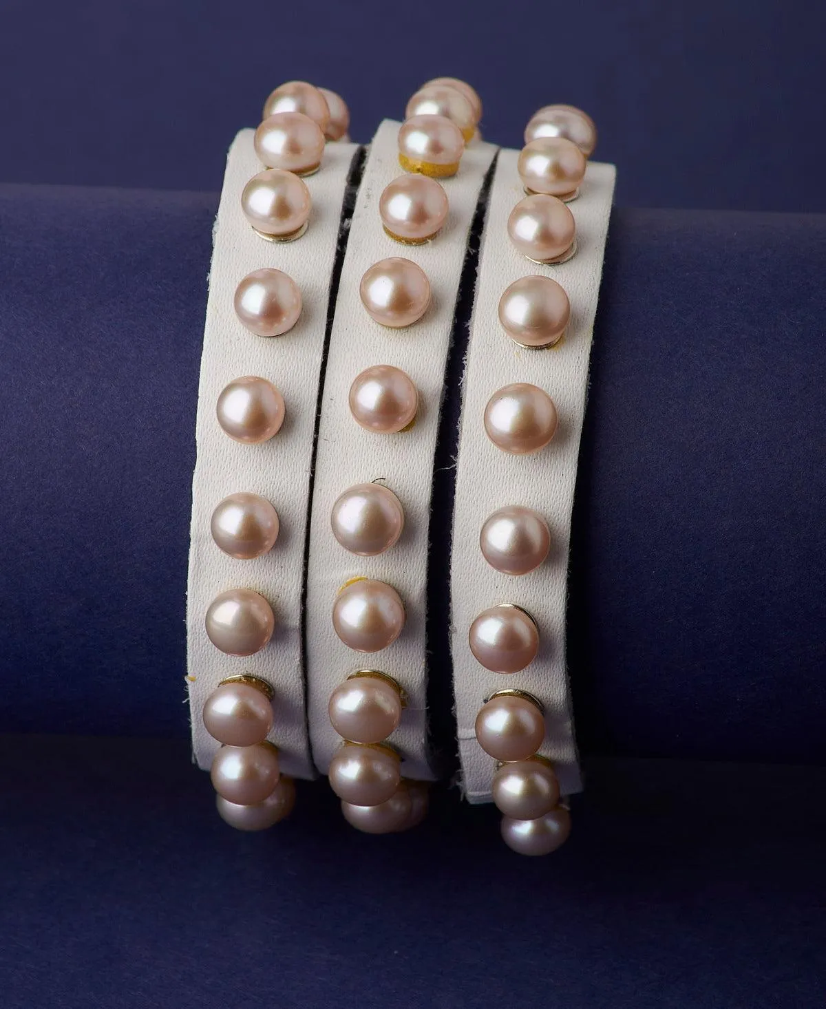 Fashionable Real Pearl Band Bracelet