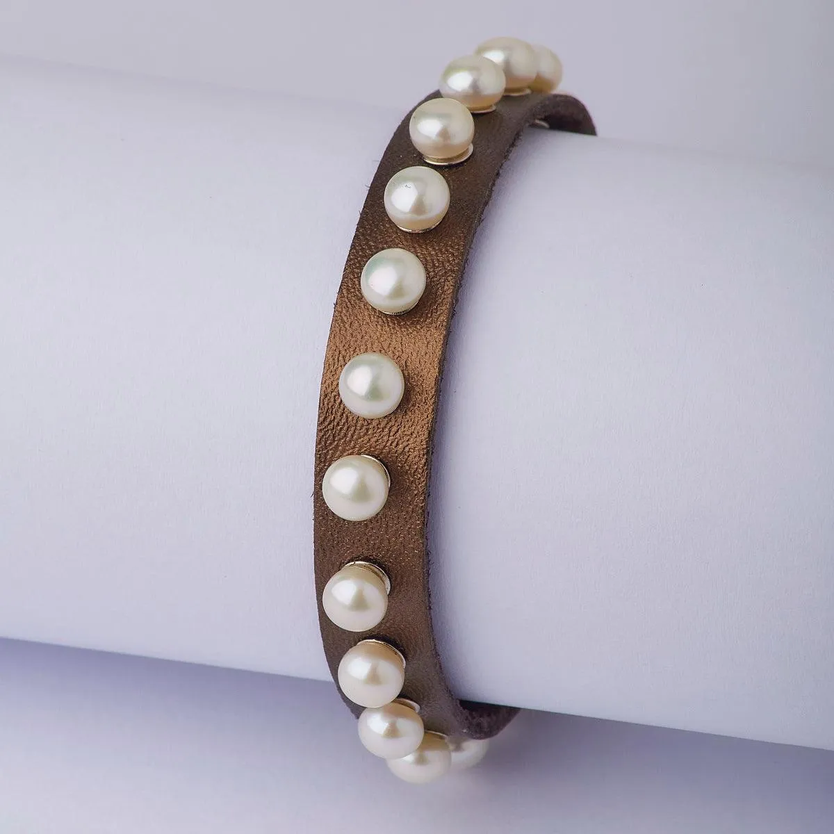 Fashionable Real Pearl Band Bracelet