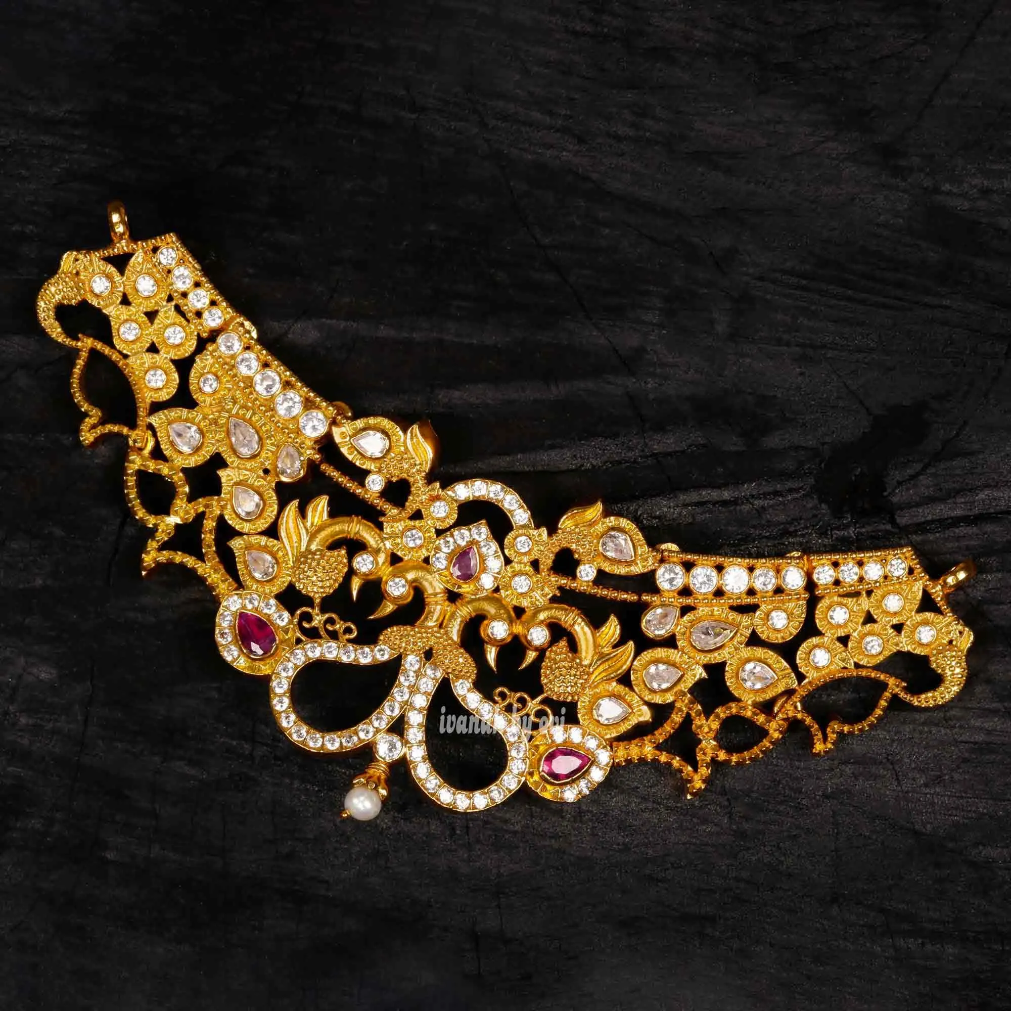 Gold Polish antique CZ stones choker