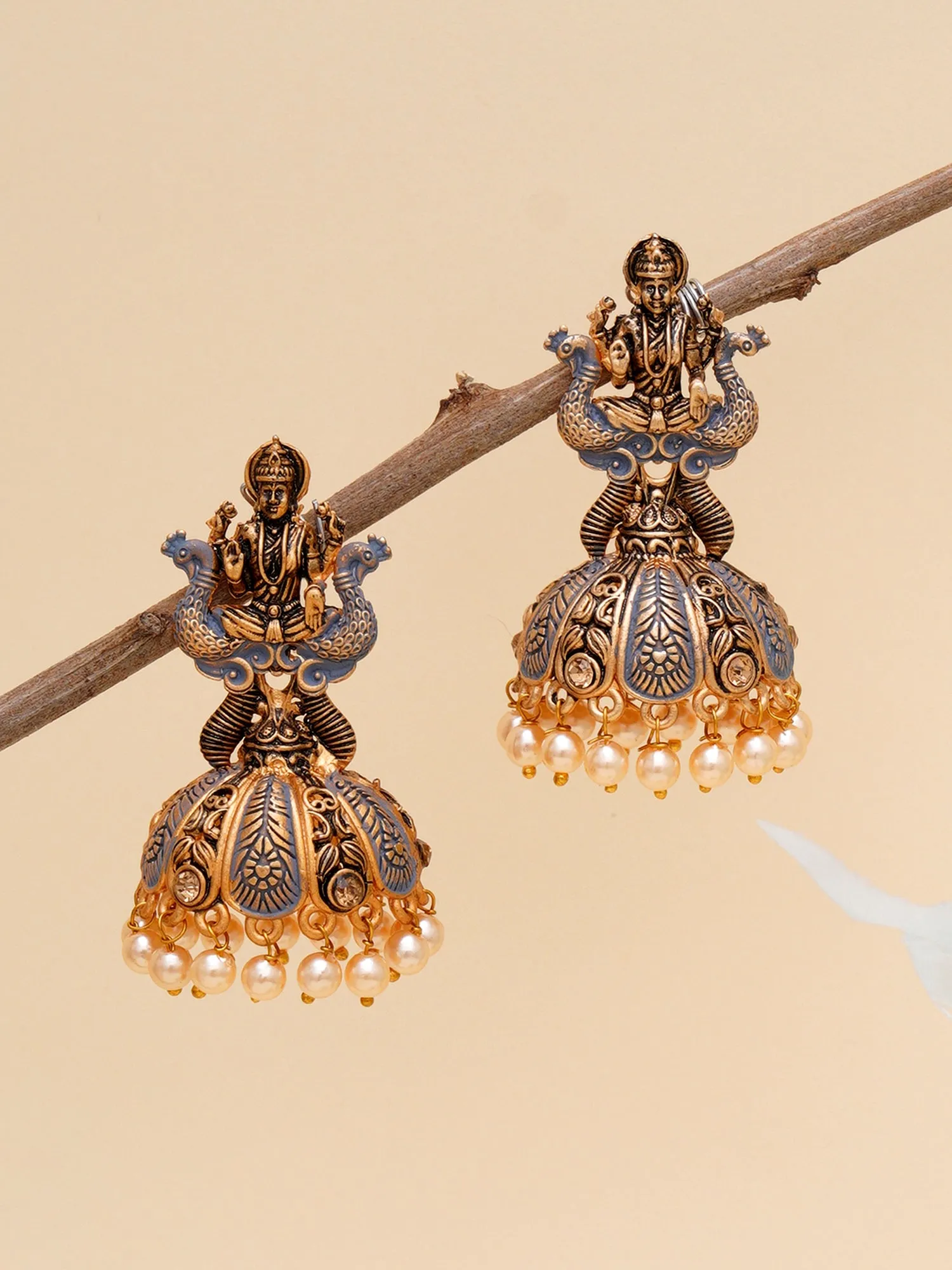 Karatcart Antique Gold Plated Grey Mata Laxmi Jhumki Earrings for Women