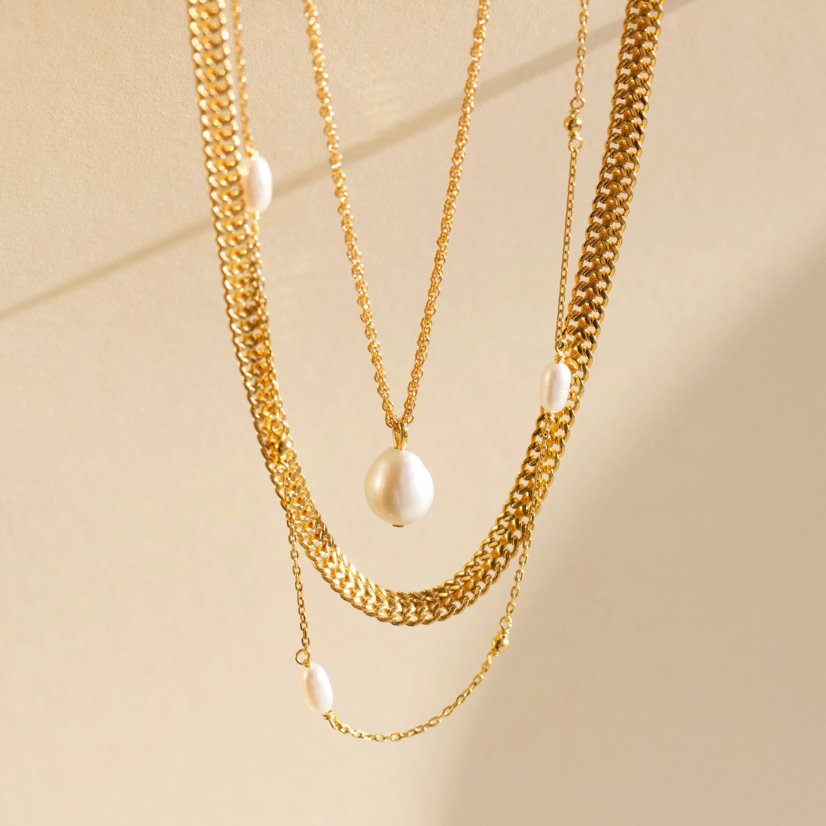 Organic Pearl Infinity Necklace