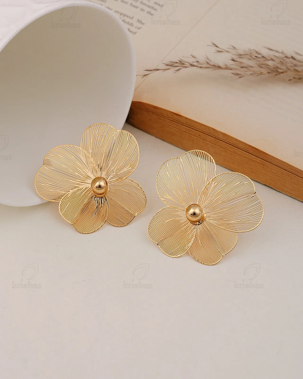 Peony Fashionable Studs