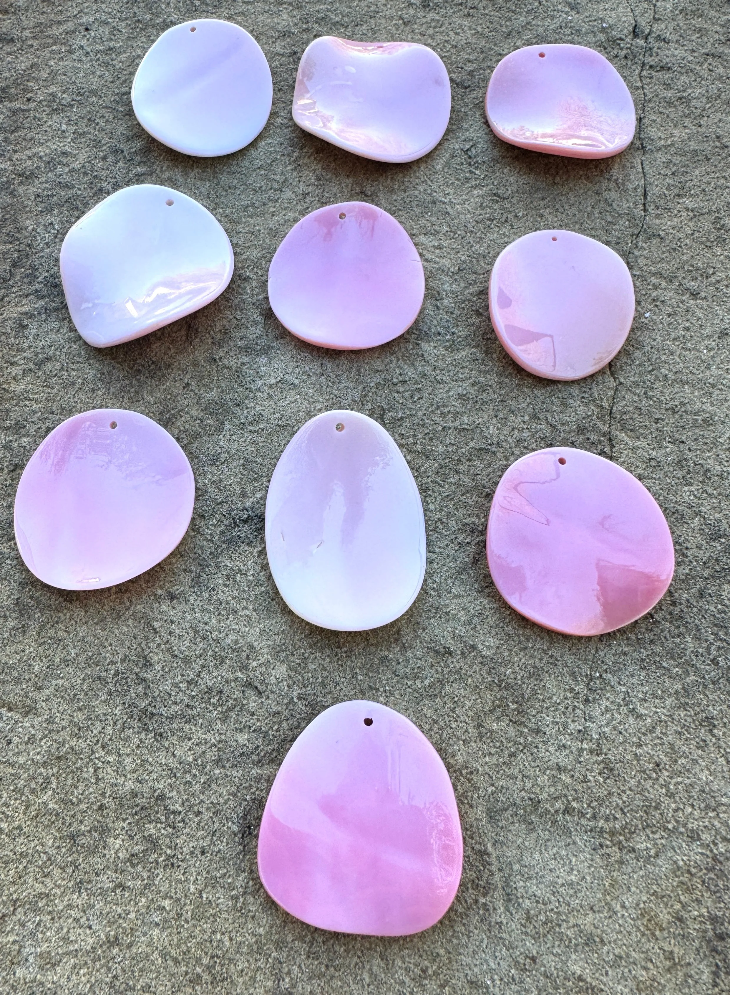 Pink Queen Conch 28x26mm Freeform Pendants, One Pendant